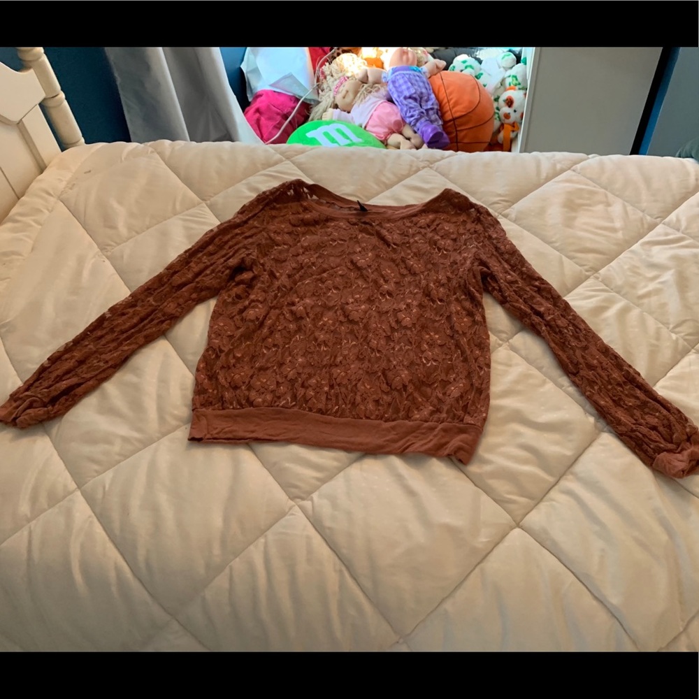 Kylee Sheer lace top Size L